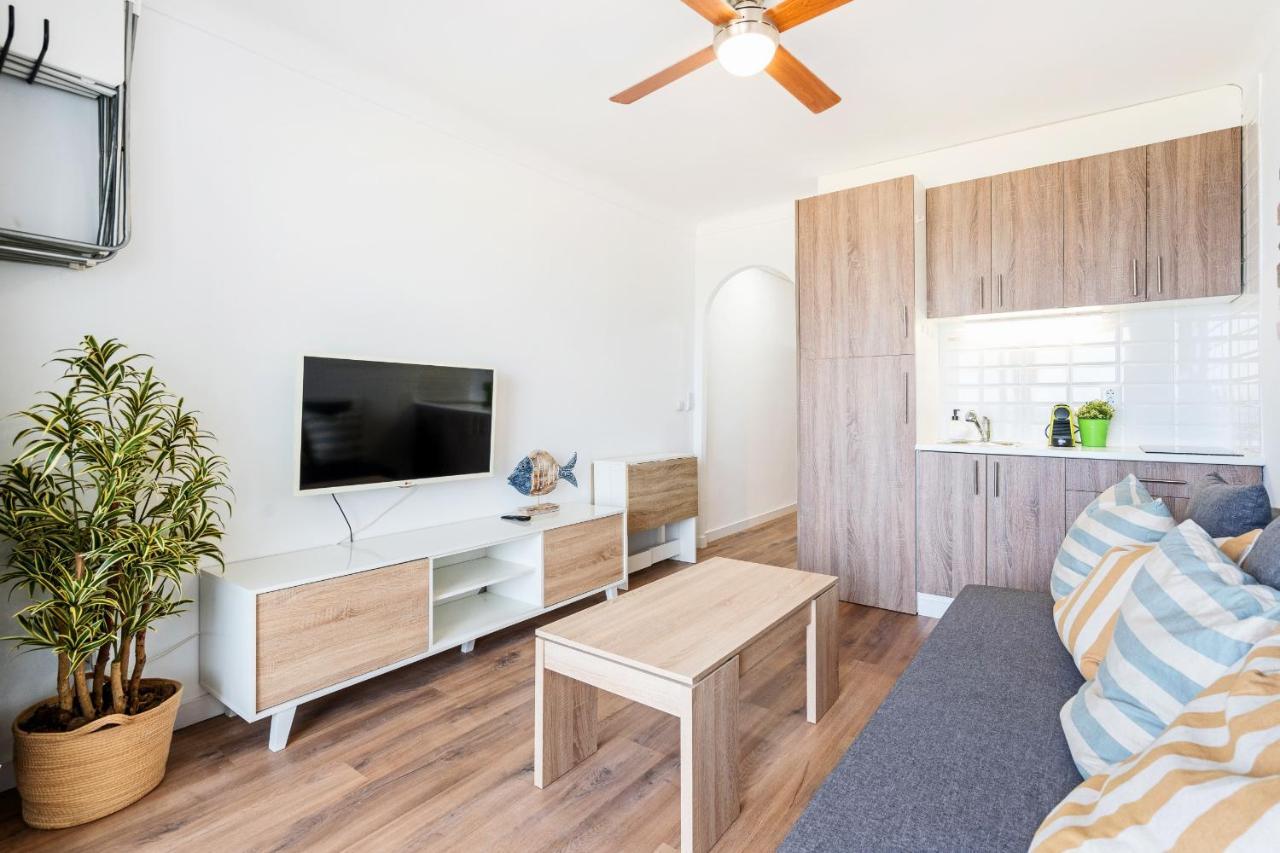 אמפוריבראבה Welcs Apartamento 085 Emp Frente Al Mar מראה חיצוני תמונה